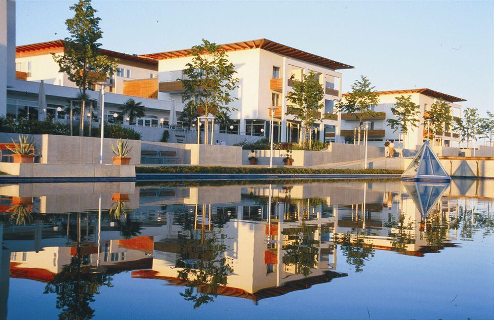 Spa Resort Geinberg Exterior photo